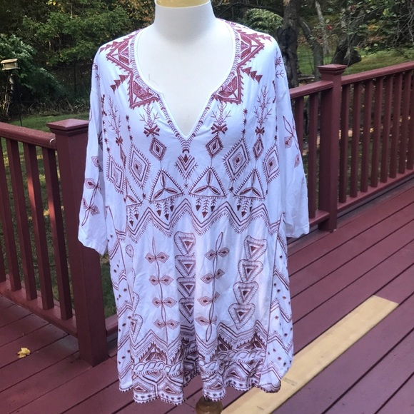 JOHNNY WAS Size 2X white embroidered oversized top